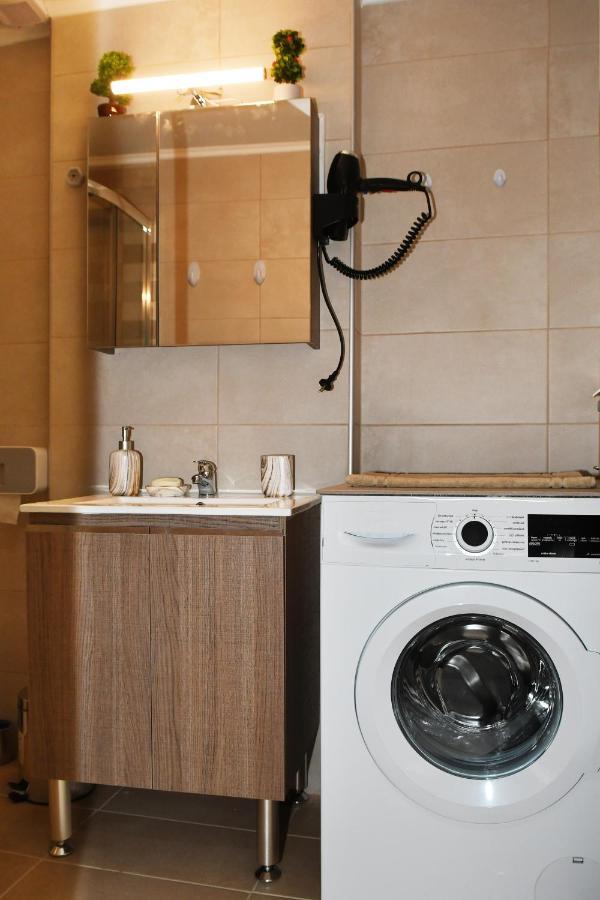 Kavala Port Apartments Bagian luar foto