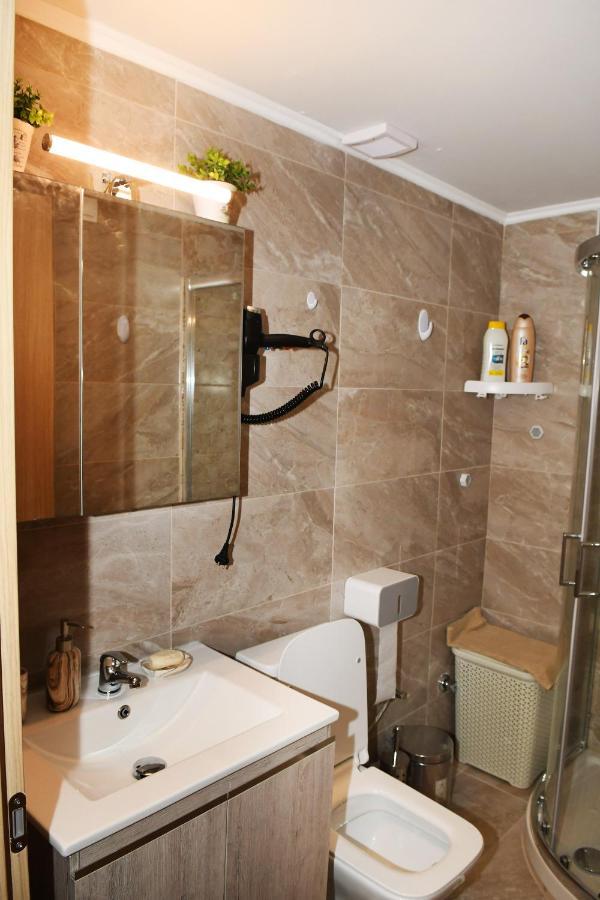 Kavala Port Apartments Bagian luar foto