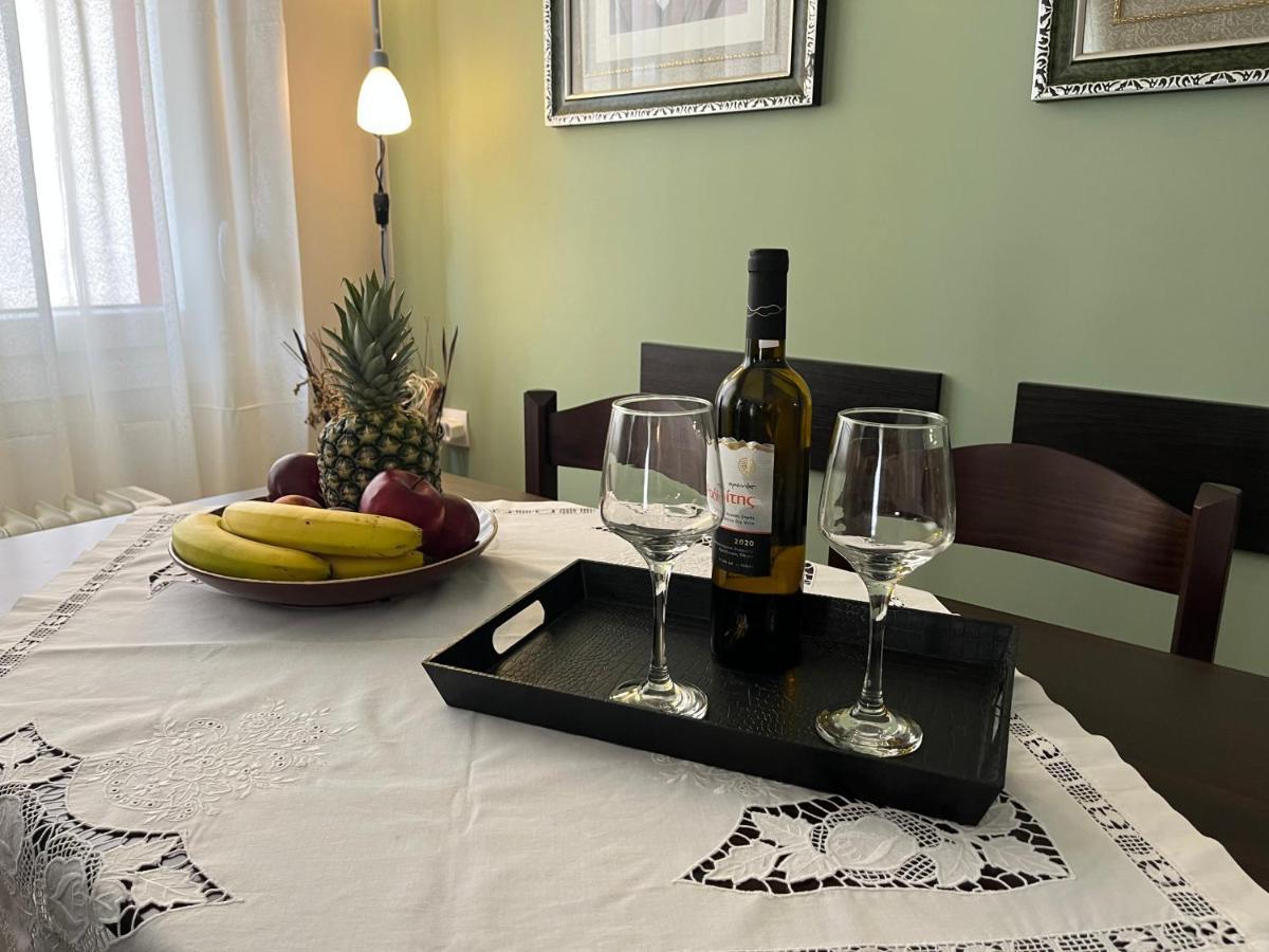 Kavala Port Apartments Bagian luar foto
