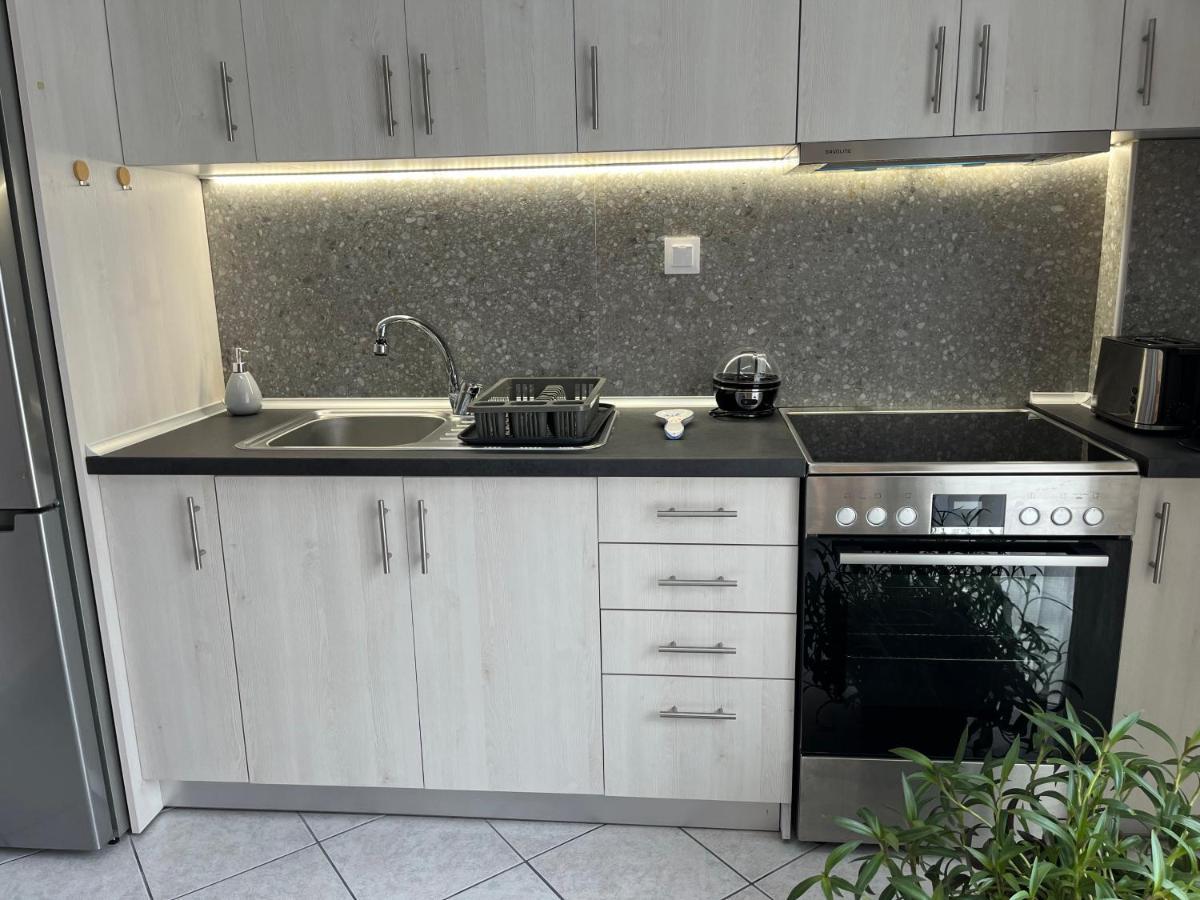 Kavala Port Apartments Bagian luar foto